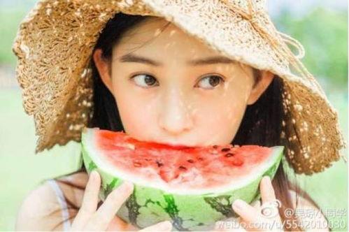 七月网红吃瓜事件真相揭秘,揭秘背后真相与真相背后的真相