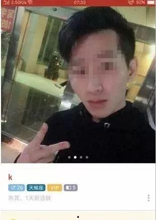 李村网红小哥哥吃瓜视频,带你领略美食与娱乐的完美融合