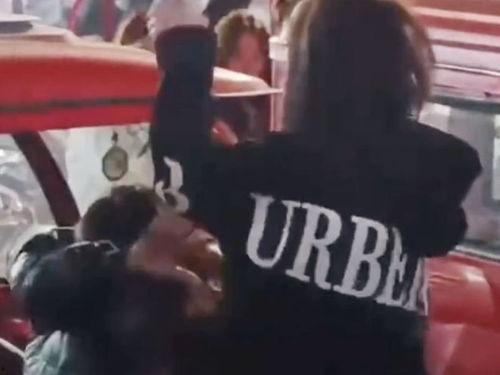 吃瓜网红打架视频大全播放,吃瓜网红打架视频大全，一场场激情碰撞的视觉盛宴