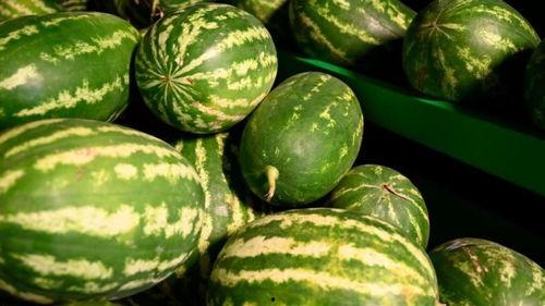 利川网红吃瓜事件,揭秘网络舆论背后的真相与反思